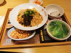 -贰拾捌味·宜宾燃面(春熙路旗舰店)