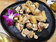 -一朵菌·野生菌探索家火锅(南亚店)
