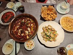 -川芙蓉·市井老川菜(长寿路店)