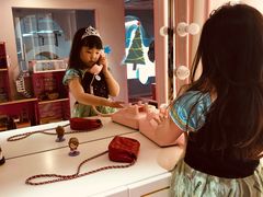 -KIDults童伴儿亲子餐厅(达美中心广场店)
