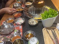 -GOGIYA·咕叽吖韩国传统烤肉店(东方新天地店)