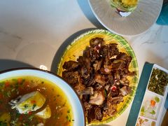 -荷塘秋月·本帮江浙菜(国权路店)