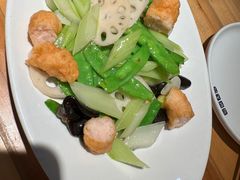 -王慧洁开口虾水饺·地道东北菜(银泰城店)