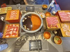 -牛武士寿喜烧·和牛火锅自助(全球首店)