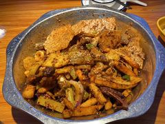 -嘎嘎鸭下巴·爆辣干锅(明教寺店)