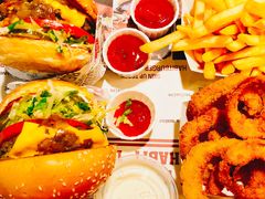 -The Habit Burger Grill 哈比特汉堡(复兴soho店)