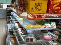 -全家便利店(桂平路店)