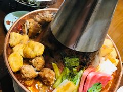 -东口码头·烧鸽子·鱼头泡饼·地方菜(金鹰悦城店)