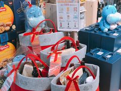 零售区-盒马鲜生(宝地店)