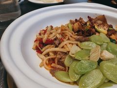 -黔蘑菇四季餐厅(观山湖店)