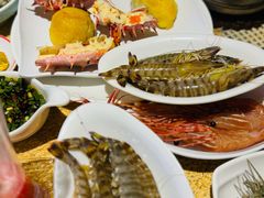 -雍和会海鲜姿造自助(湖东路店)