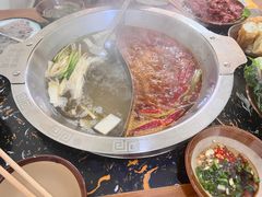 -重庆故事姊妹老火锅(财经学院店)