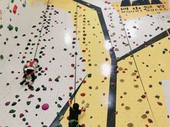 -问山MountQuest攀岩馆