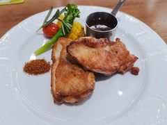 -西语炭烧牛排·西厨(石龙店)