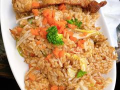 -玛格萝妮比萨屋(四平店)