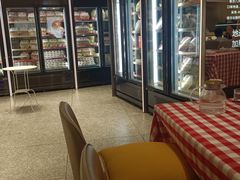 大堂-西贝莜面村(上海百联西郊店)