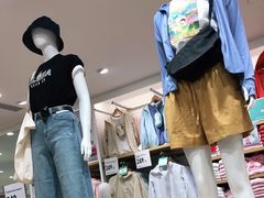 -优衣库(上海虹口龙之梦店)