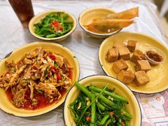 -东排食堂长沙小吃大排档(五一广场店)