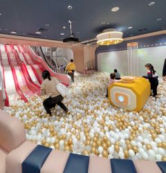 -奈尔宝家庭中心·亲子餐厅(北京东坝万达店)