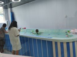 -海豚湾婴儿游泳(塘沽店)