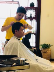 -Hello Lady发型设计