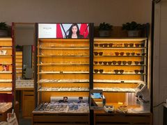 -优医视平价眼镜蔡司依视路折扣工厂店(十里堡店)