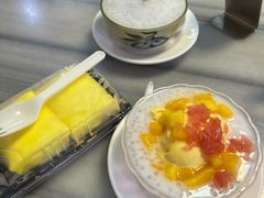 杨枝金露-芬芳甜品(同福路店)