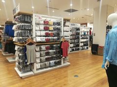 -优衣库(东莞东城万达广场店)