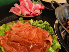 -渝井巷重庆老火锅(沈阳吉祥店)