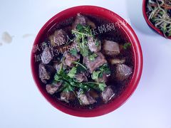 -吴记酱骨炖菜馆(西大直街店)