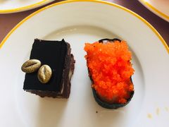 -昆山裕元花园酒店·温莎西餐厅