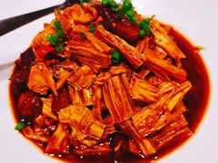 腐竹烧肉-飶香居(省博物馆店)
