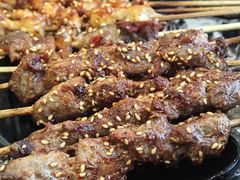 -啊美丽炭火烤肉(滑翔一店)