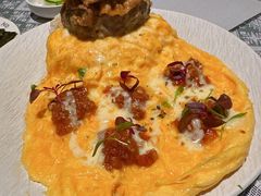 鎏心瀑布和牛汉堡蛋包饭-和牛食堂•BISTRO(广州首店)