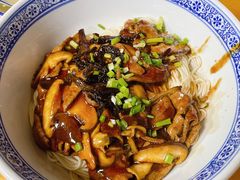 蛤蜊猪肝面-沪西老弄堂面馆(定西路店)