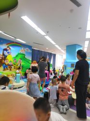 -孩子王(昆山招商花园城店)