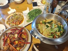 -隔壁老王·家常云南菜(花巷店)
