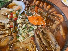 -陈生记黑鱼馆·20年活鱼现杀(宁波鼓楼店)