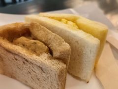 -星巴克(南宁民歌湖店)