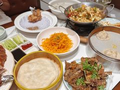 -梅利汴京烤鸭•开封豫菜地标店(东大街店)
