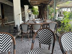 -喜洲吧·江畔老船厂·庭院餐厅(喜临院店)