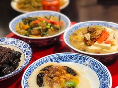 -蓝田九大碗民俗食府(蓝田店)