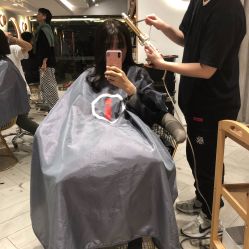 -苏豪路易士·嘉玛发廊