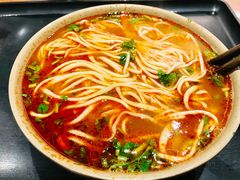猪肘汤面-亮亮面馆(经六路店)