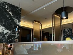 -新白鹿餐厅(滨江银泰店)