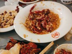 -肥肥虾庄·金牌油焖大虾(东湖欢乐谷店)