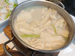 -美极鲜食坊(宝安南路店)