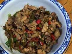 -小洞天柴火土菜馆