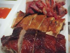 -新大咀港式茶餐厅(宝山万达店)