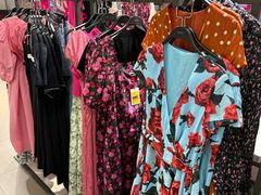 -唯品会(北京国瑞城店)